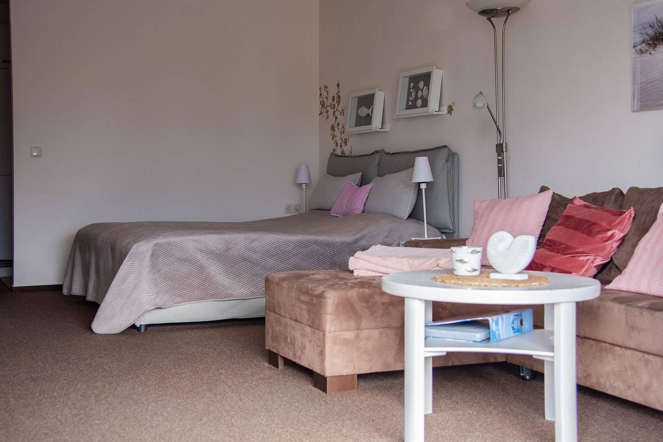 Ganze Wohnung, 1- Raum Appartement mit Balkon Süd- Landseite in Wendtorfer Strand, Stein