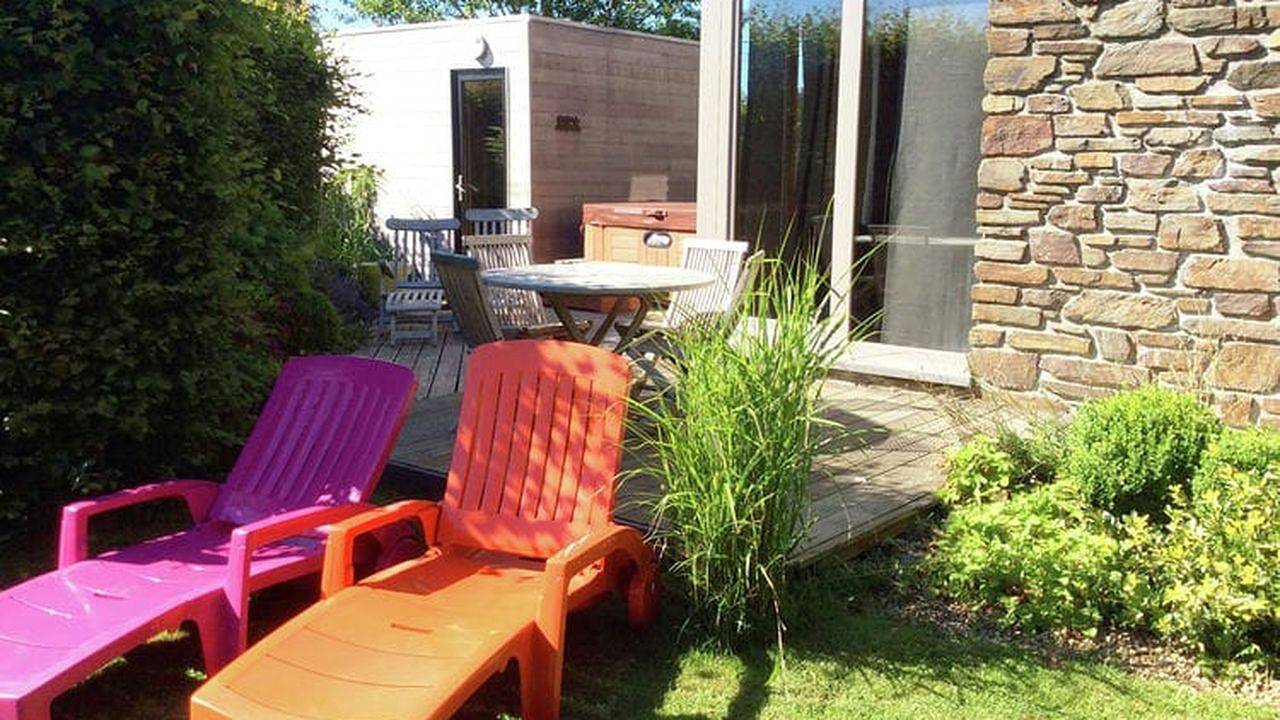 Vakantiehuis voor 6 personen met whirlpool in Robertville (België), Weismes