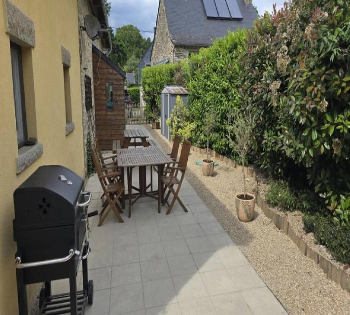 Location de vacances pour 9 personnes, avec terrasse à Guillac - 4