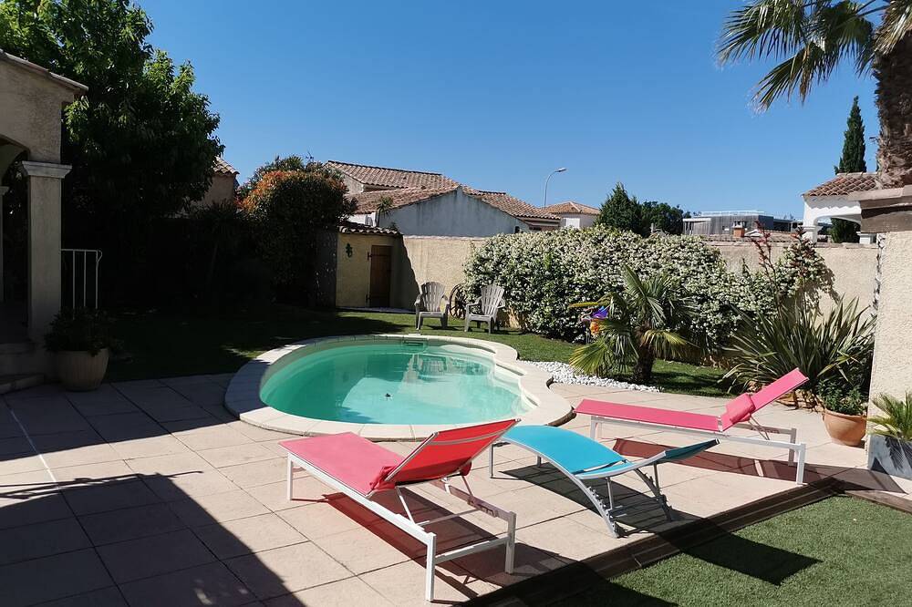 Jolie villa pour 6 personnes avec piscine in Gignac-la-Nerthe, Costa mediterránea (Francia)