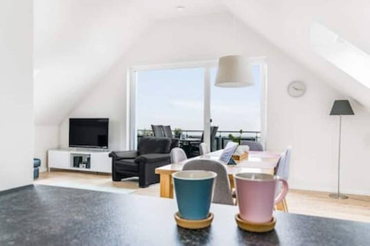 Ferienwohnung für 4 Personen, mit Balkon am Laacher See