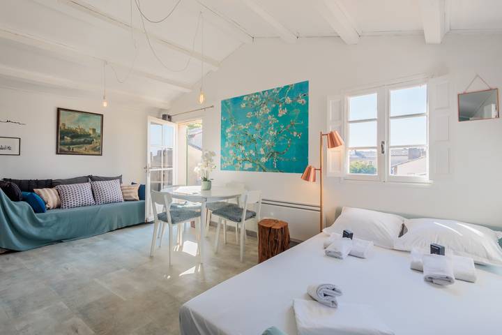 Gîte pour 4 personnes, avec terrasse, animaux acceptés dans Palais des Papes - 4