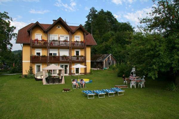 Ferienwohnung für 5 Personen, mit Balkon und Garten sowie Ausblick, mit Haustier - 1