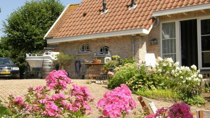 B&b voor 2 personen, met tuin en uitzicht in Zuid-Holland