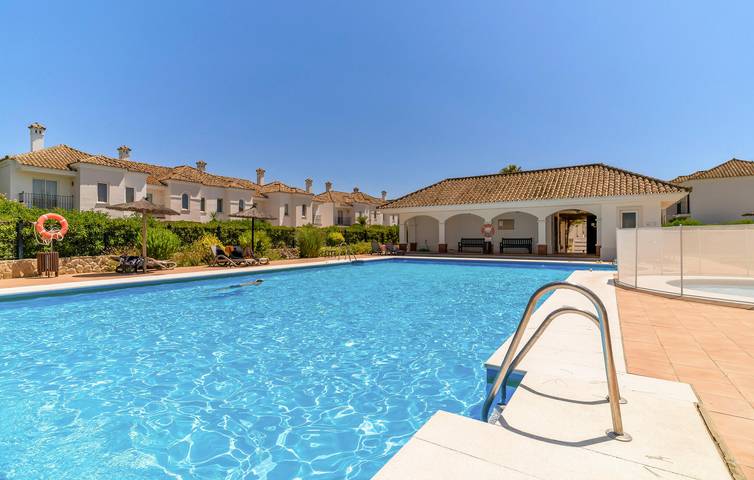 Ferienhaus für 4 Personen, mit Pool und Terrasse sowie Garten - 1