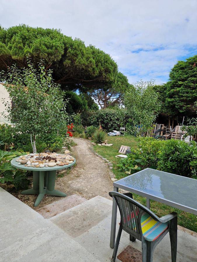 Location de vacances pour 2 personnes, avec jardin et vue dans Plage de la Boirie - 3