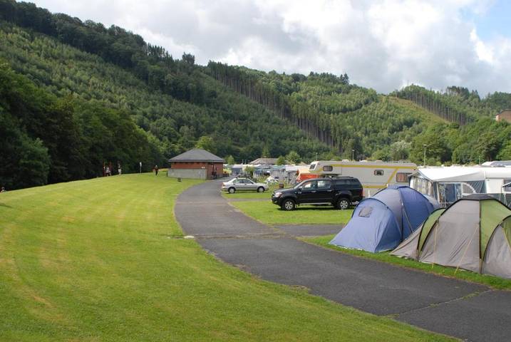 Tente pour 4 personnes, avec terrasse dans Ardennes (Belgique) - 3