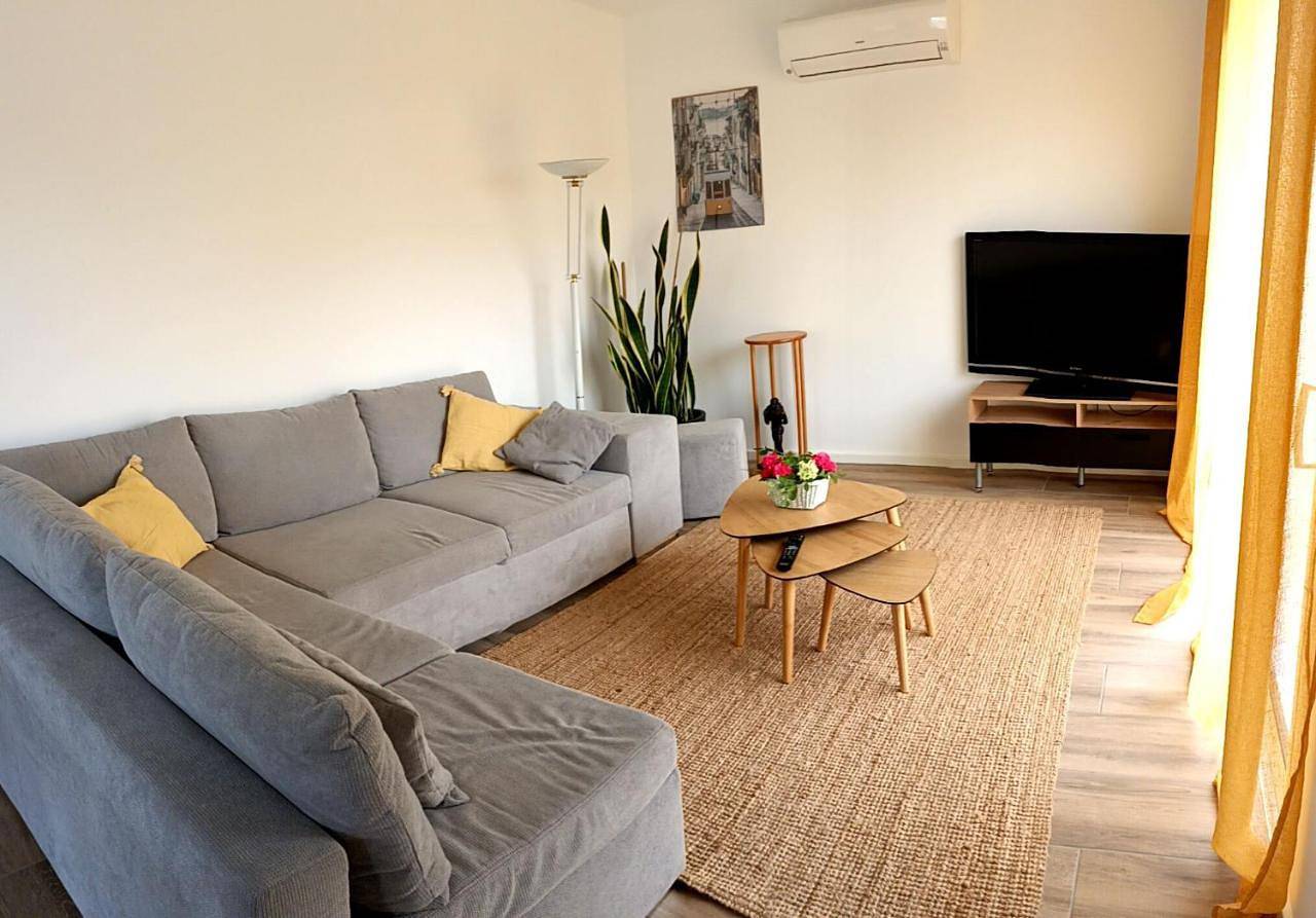 Three-Bedroom Holiday Home in Gan, Béarn