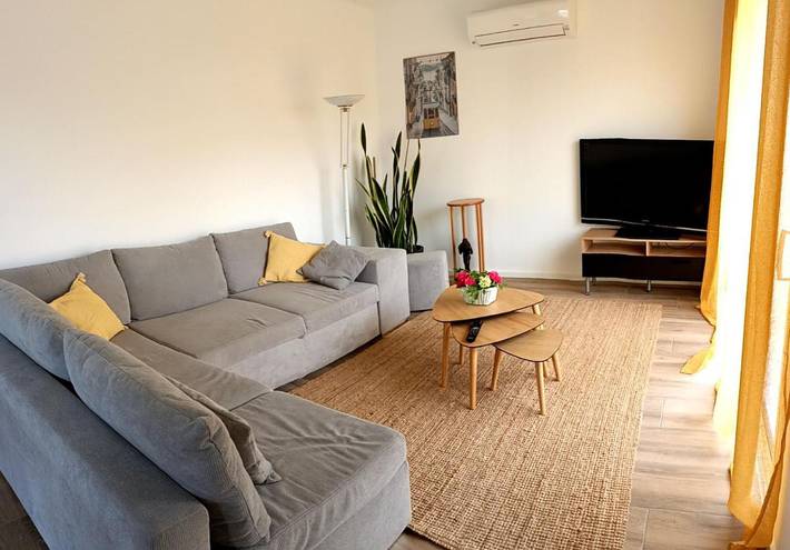 Location de vacances pour 6 personnes, avec terrasse, animaux acceptés à Gan - 4