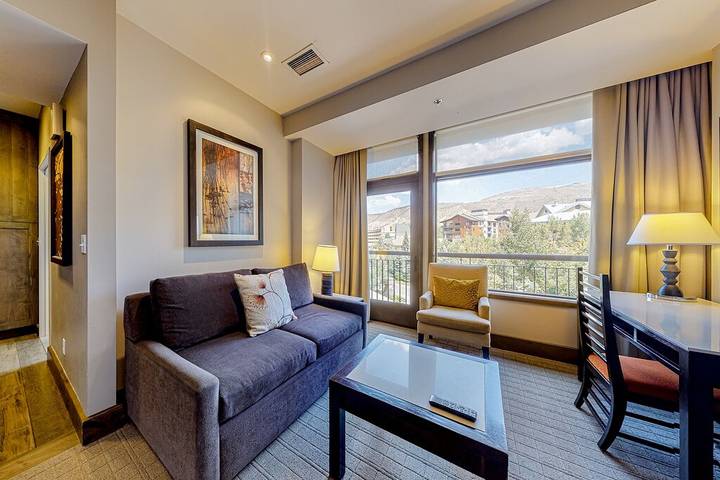 Gîte pour 4 personnes, avec piscine et jacuzzi à Avon - 2