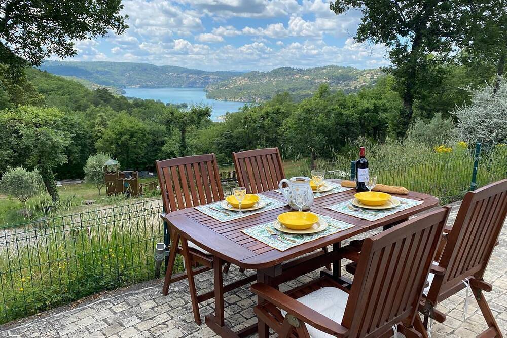 Les Romarins\" house with splendid lake view   in Esparron-de-Verdon, Regionaler Naturpark Verdon