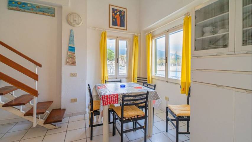 Entire holiday apartment, Appartamenti Il Monumento - Monumento Trilo in Marina di Campo, Campo nell'Elba