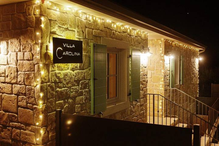 Villa mit pool für 6 Personen, mit Garten und Ausblick sowie Pool in Slowenien - 4