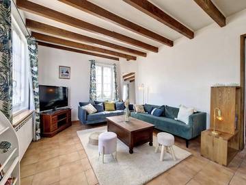 Gîte pour 10 personnes, avec terrasse dans Golf d'Arcangues