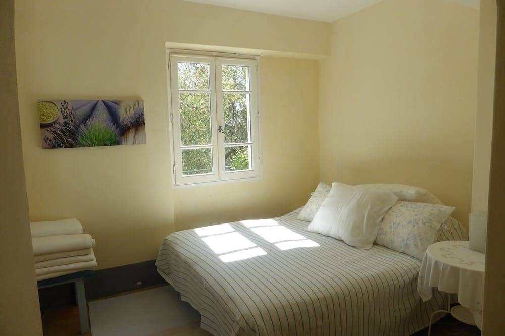 Landhaus mit Garten und Meerblick in Vasia, Riviera di Ponente