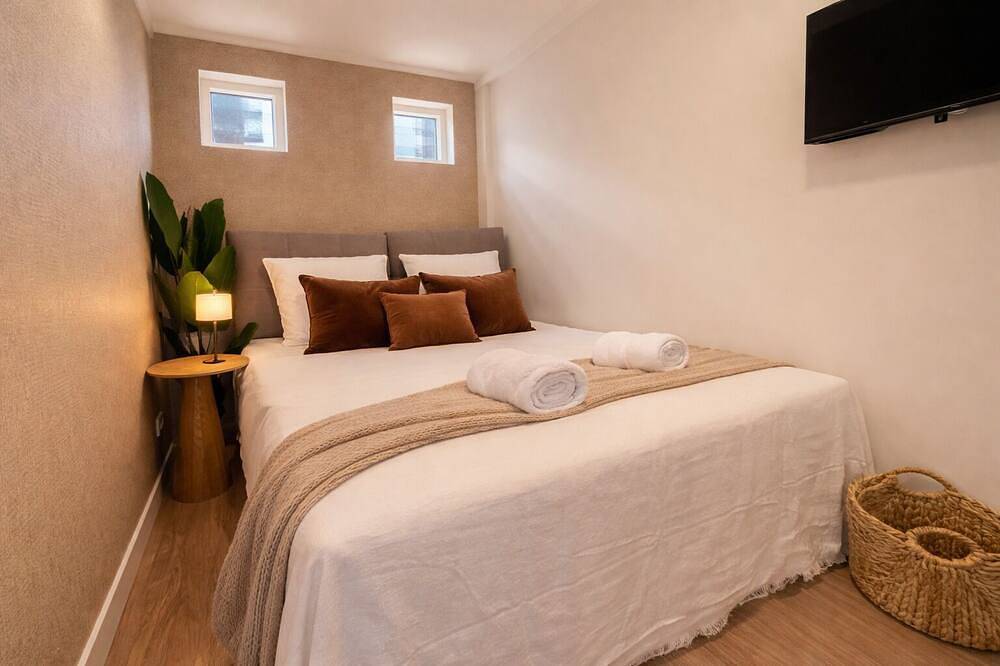 Ganze Wohnung, Preiswertes Unterkunftsangebot in der Nähe der Tilburg University. Dieses gemütliche Budget-Zimmer liegt nur einen kurzen Spaziergang vom Campus entfernt, durch eine ruhige, grüne Umgebung. in Tilburg, Nordbrabant