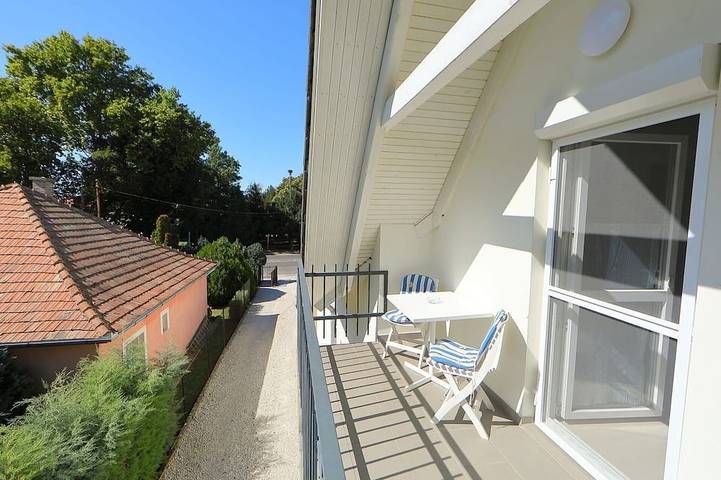 Ferienwohnung für 4 Personen, mit Garten - 1