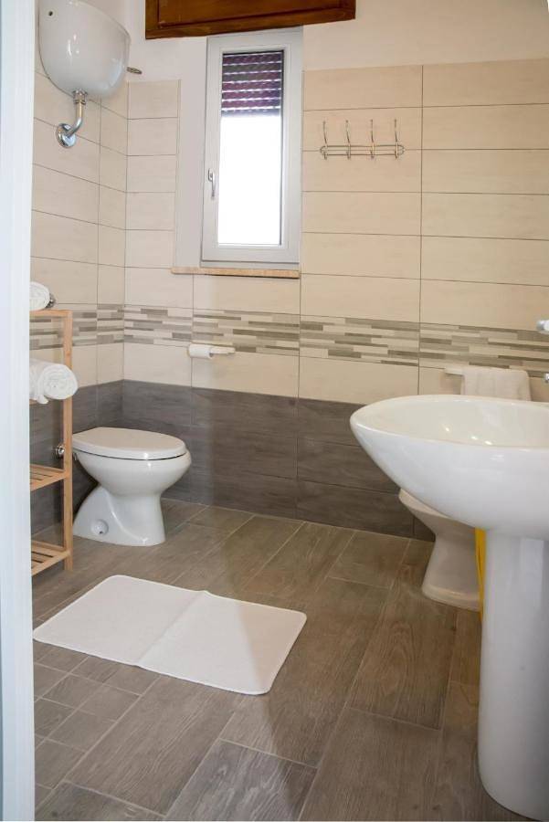 Ferienwohnung für 6 Personen, mit Garten in Torre Colimena - 2