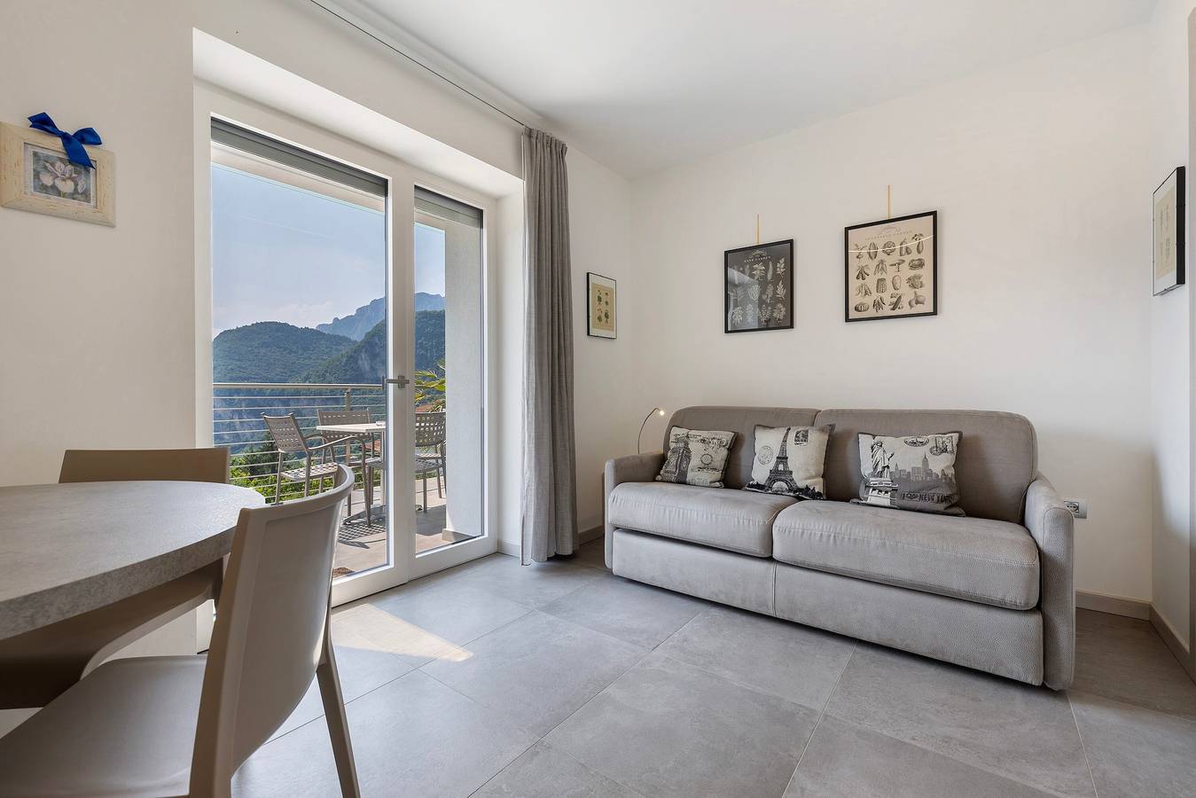 Ganze Wohnung, Eco del Garda – Wohnung 203 mit Terrasse und Seeblick in Villa del Monte, Tenno