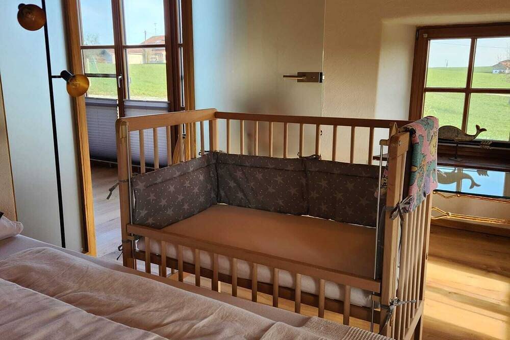 Ganze Wohnung, Ferienwohnung 75qm für max. 4 Personen in Palling, Rupertiwinkel