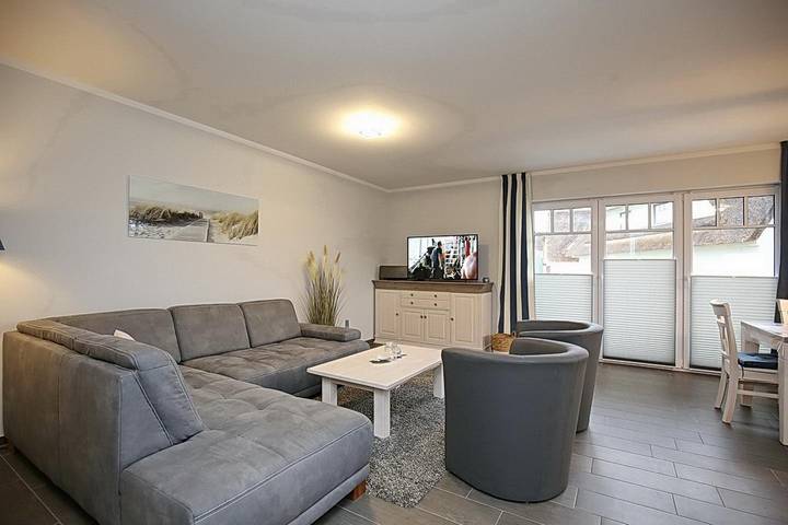 Ferienhaus für 7 Personen, mit Terrasse und Sauna in Tarnewitz
