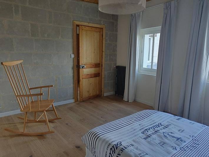 Location de vacances pour 6 personnes, avec vue et jardin à Chênehutte-Trèves-Cunault - 3