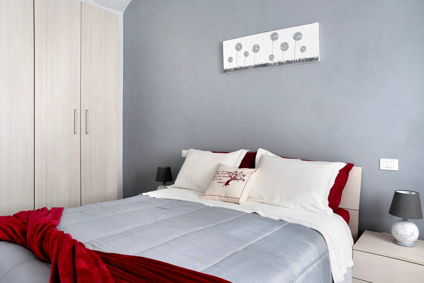 Appartamento intero, Appartamento vacanze "Casa Vacanze La Porta in Piazza" con terrazza in Guarene, Langhe