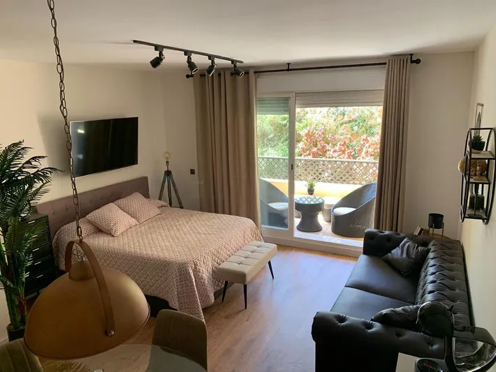 Apartamento de vacaciones para 4 personas, con terraza y piscina - 1