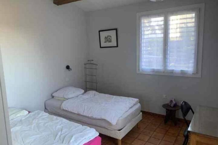 Villa pour 8 personnes, avec terrasse et jardin à Sanary-sur-Mer - 4