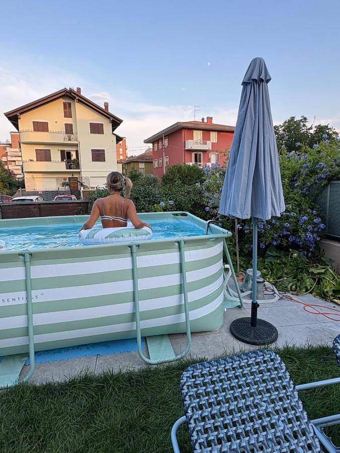 Casa vacanza per 4 persone, con giardino e piscina, con animali domestici a Rimini