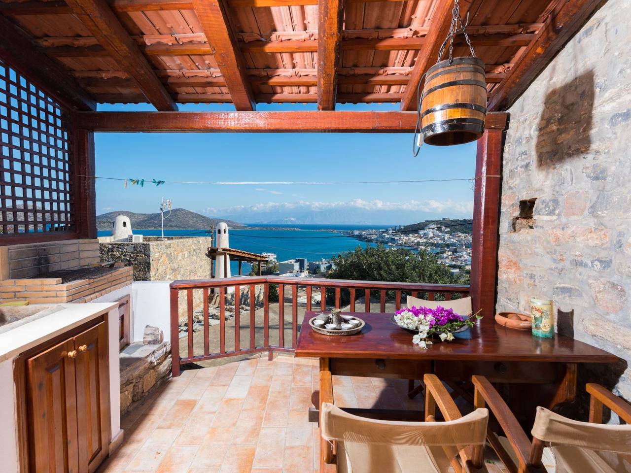 Leonidas Traditionelles kretisches Haus mit Meerblick in Elounda, Lasithi