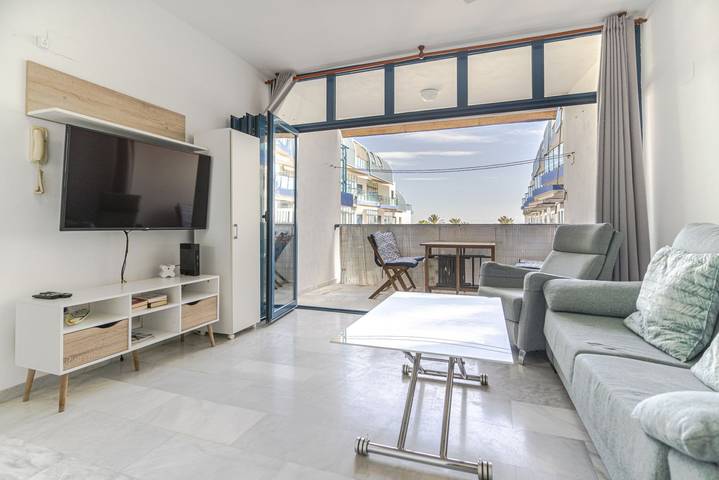 Gîte pour 4 personnes, avec piscine dans Castell de Ferro - 2