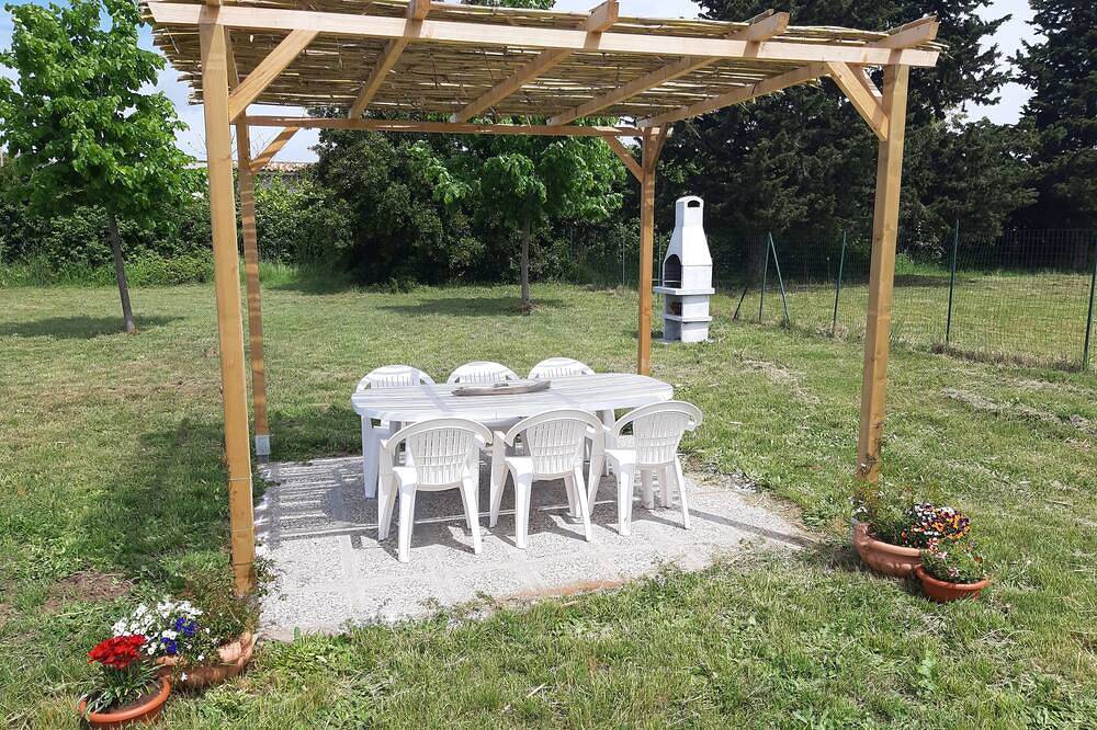 Villa Near the Sea in Ardea, Provincia de Roma