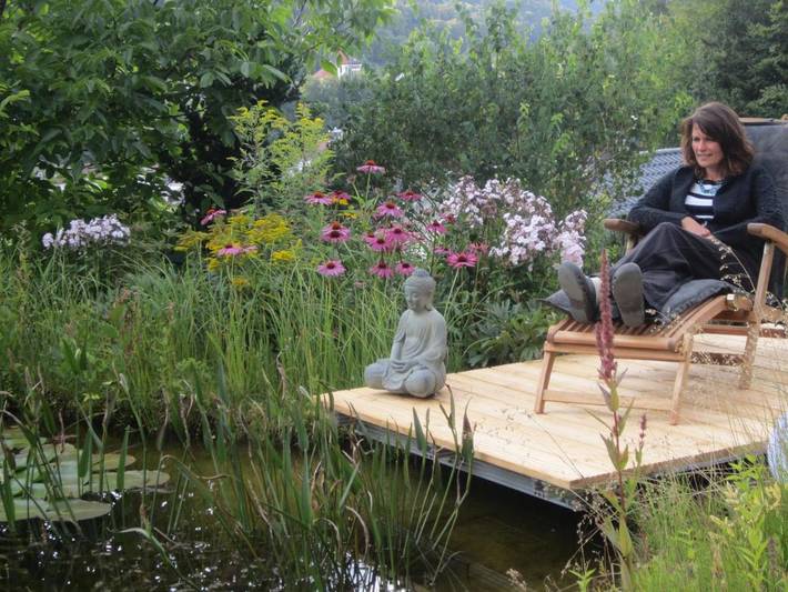 Ferienwohnung für 2 Personen, mit Terrasse und Garten sowie Ausblick in Burladingen
