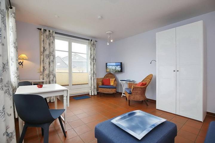 Ferienwohnung für 2 Personen, mit Balkon, mit Haustier in Boltenhagen - 2