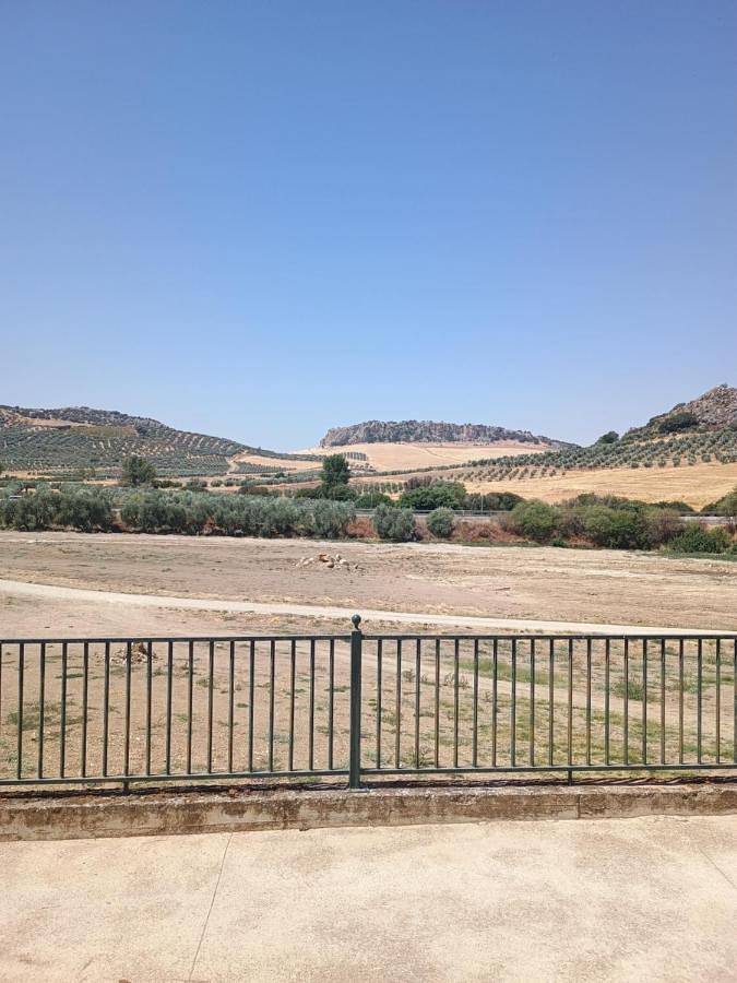 Location de vacances pour 5 personnes, avec balcon et vue à Cuevas del Becerro - 2