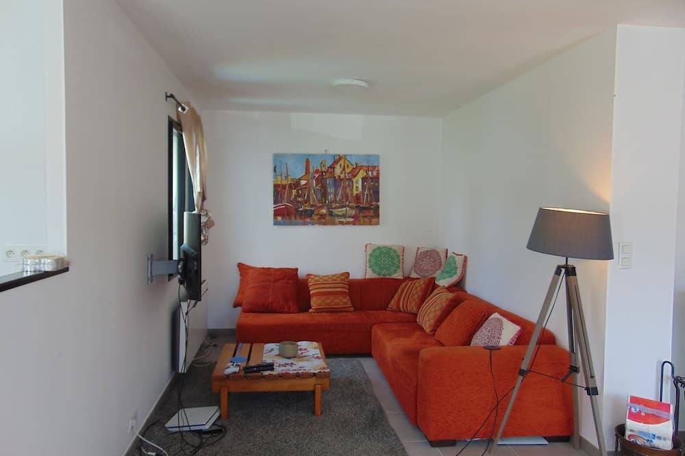 Belle Maison De Vacances Avec Piscine Et Jacuzzi in Vannes, Côte des Mégalithes