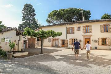 Maison De Vacances pour 8 Personnes dans Gaillac, Massif central, Photo 2