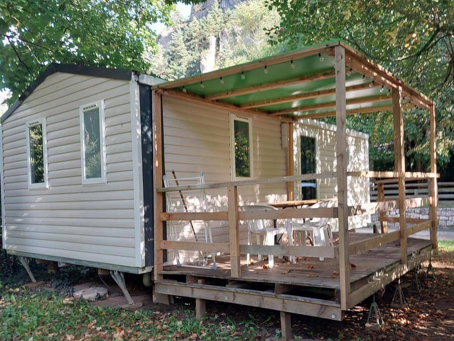 Camping Le Capelan - Mobilhome 4 personas - Irm' Super Mercure (2 habitaciones) in Meyrueis, Cevenas