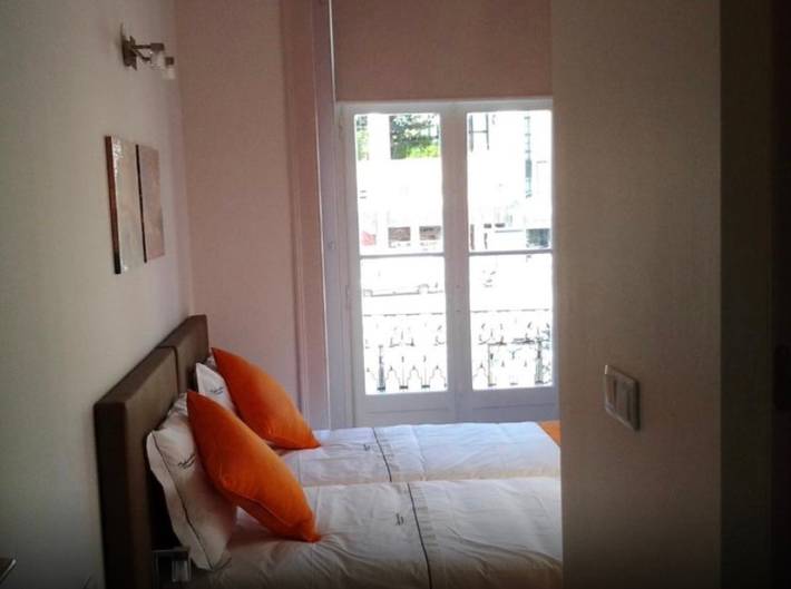 Holiday rental for 2 people, with balcony in Lisbon