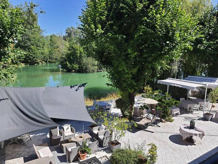 Hôtel pour 2 personnes, avec vue sur le lac ainsi que jardin et vue, animaux acceptés
