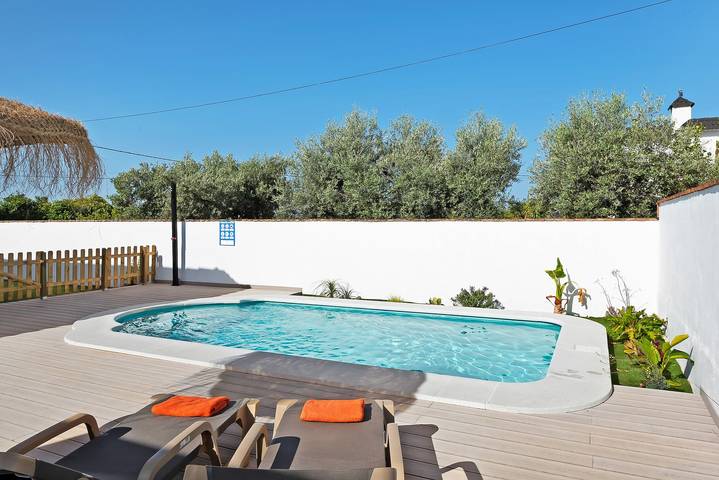 Preciosa Casa Villanueva 1 con piscina privada, jardín, terraza y Wi-Fi in Conil de la Frontera, Costa de la Luz