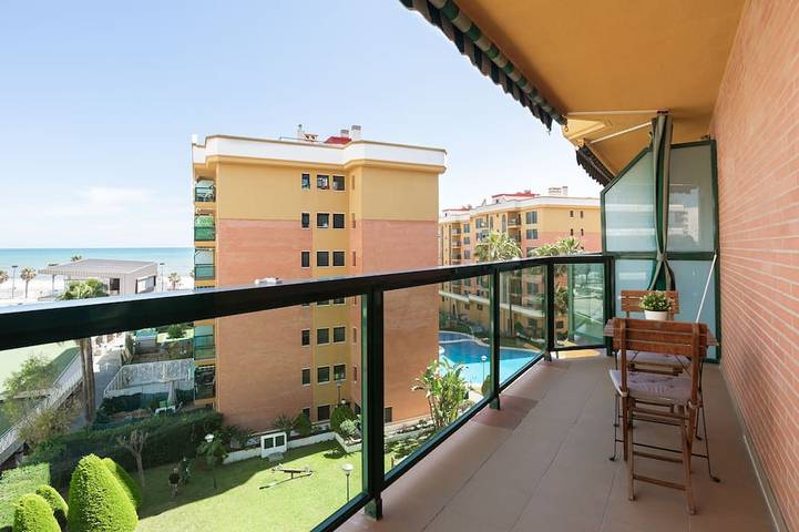 Appartamento vacanze per 4 persone, con giardino e piscina nonché balcone - 1