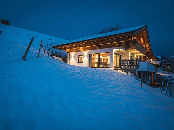 Ferienwohnung für 2 Personen, mit Ausblick und Garten sowie Sauna in Jungholz
