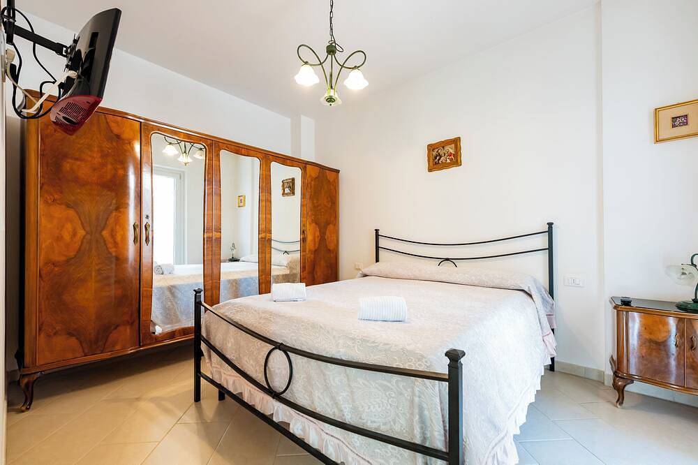 Appartamento intero, Casa Franchi | Entire Home | 400m Adriatic Beach | Tortoreto Lido, Abruzzo Italy in Tortoreto Lido, Tortoreto (Comune)