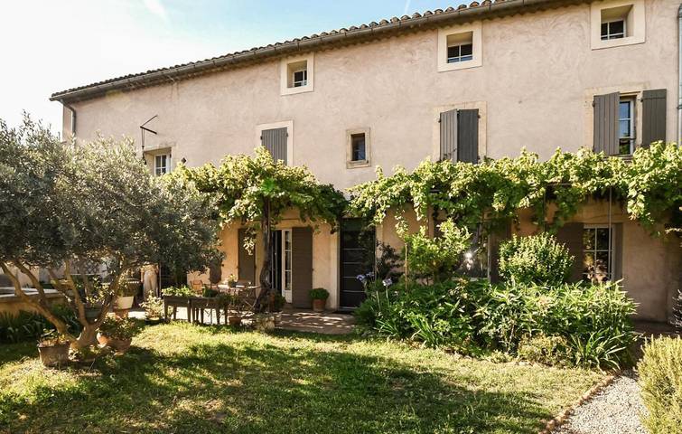 Appartement de vacances pour 6 personnes, avec Jacuzzi et Jardin