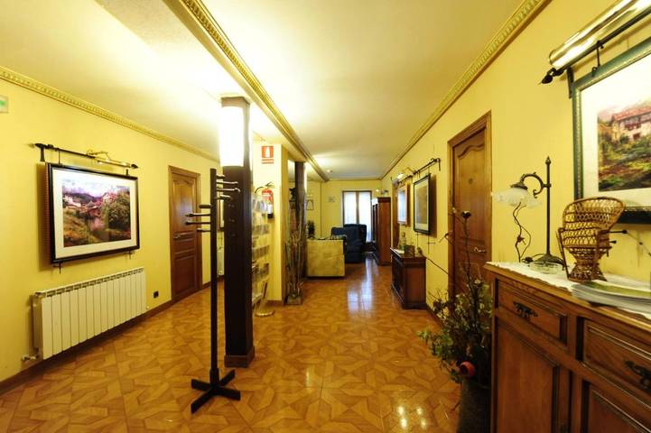 Hotel para 3 personas, con terraza en Cinco Villas (Navarra) - 4