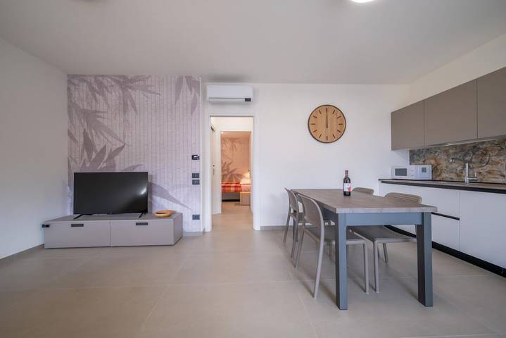 Gîte pour 4 personnes, avec jardin et piscine à Garde - 2