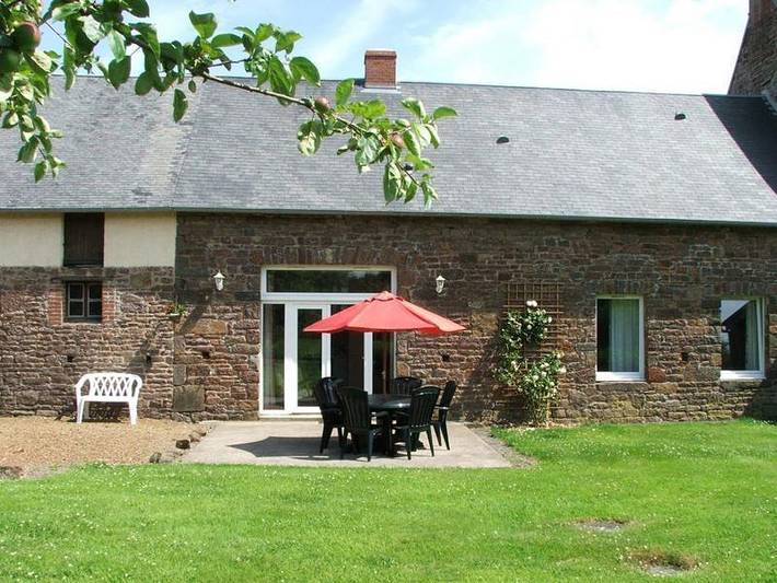 Gîte pour 6 personnes, avec jardin et terrasse