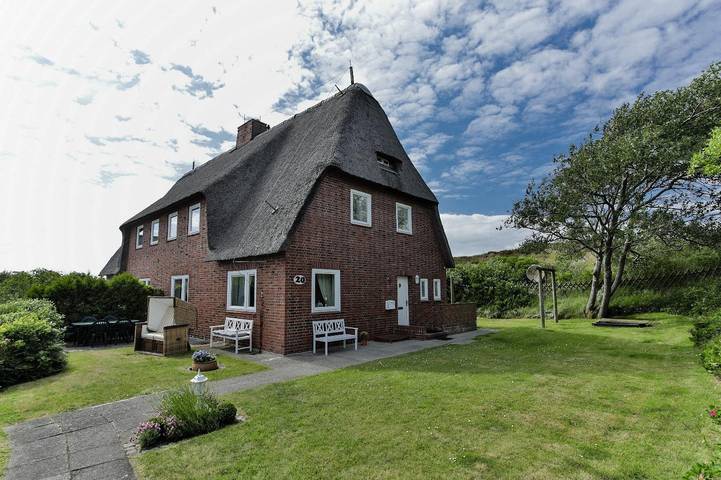 Ferienhaus mit Meerblick für 6 Personen, mit Ausblick und Garten, mit Haustier in List (Sylt) - 2